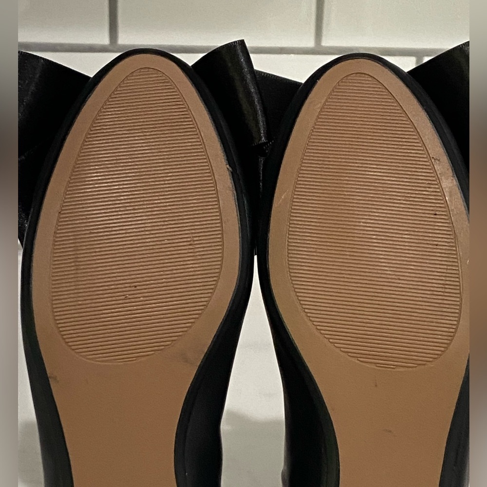Charleston Shoe Co. Charlotte Black Satin Bow Leather Flats Size 6 New - Picture 11 of 14